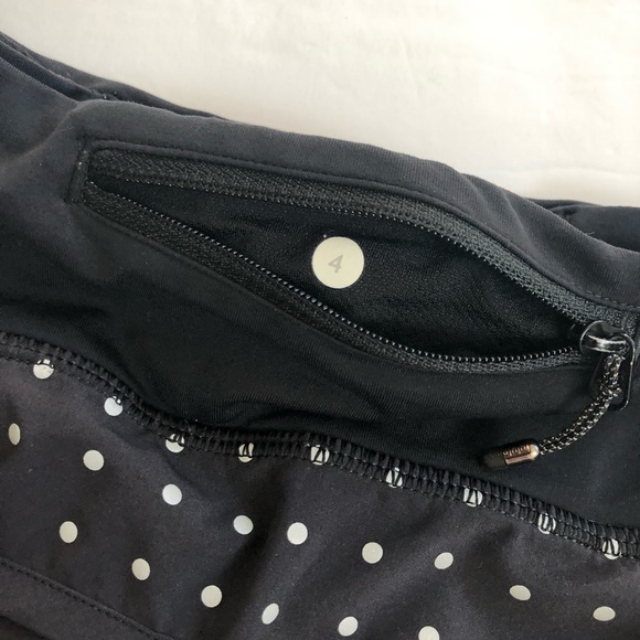 Lululemon Speed Up Reflective Dot Shorts - Picture 6 of 7